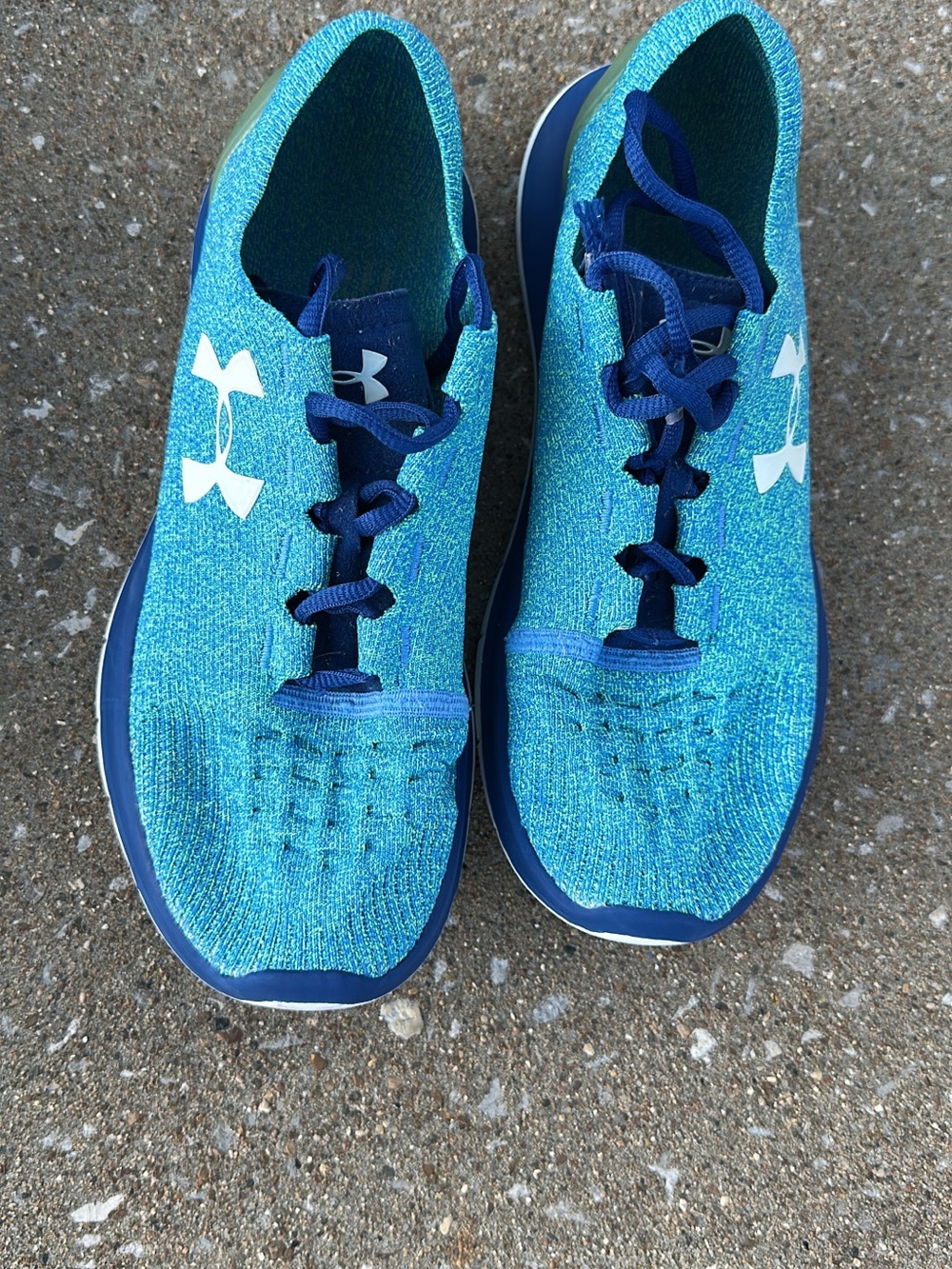 Under Armour Women's Blue Knit Athletic Shoes